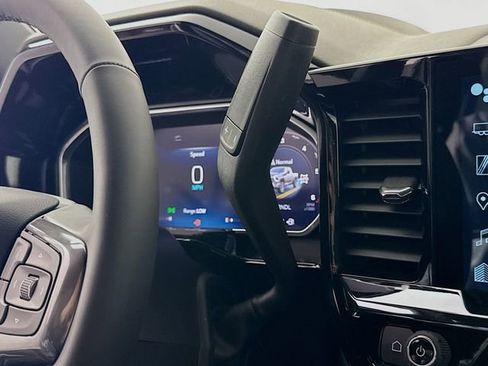 New 2026 Chevrolet Silverado 2500 ZR2 AWD/4WD image 19