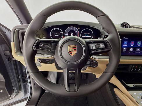New 2026 Porsche Cayenne AWD/4WD image 15