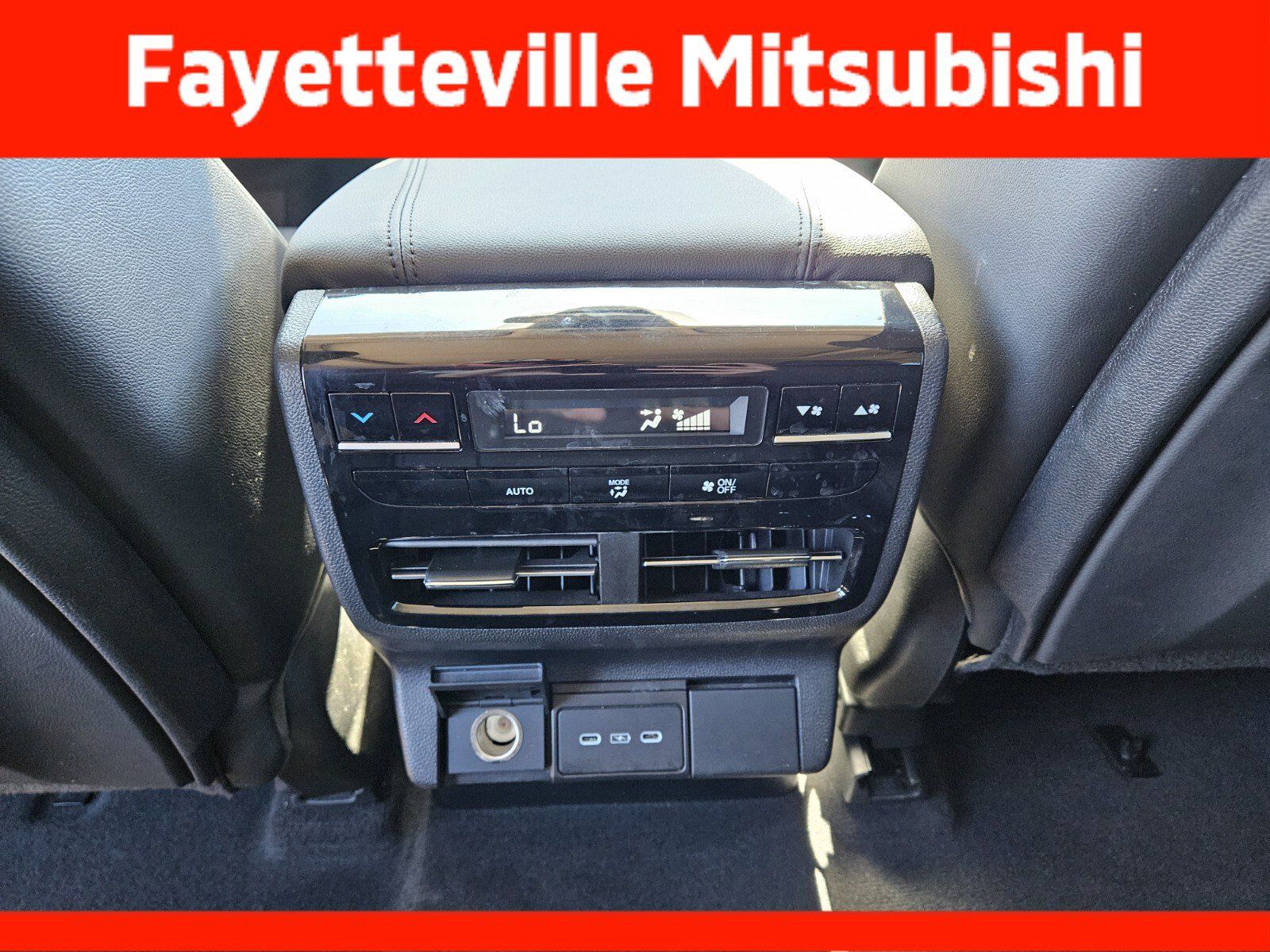 Used 2025 Acura MDX FWD image 11