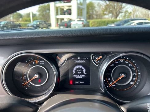 Used 2022 Jeep Wrangler Unlimited Sport image 20