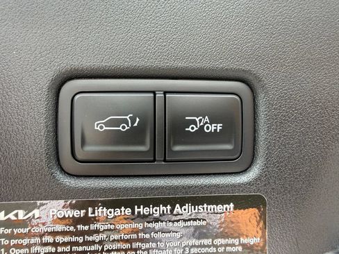 Used 2027 Kia Telluride SX w/ Towing Package FWD image 32