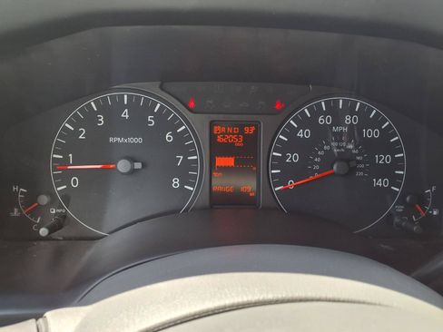 Used 2013 Nissan NV 3500 SL w/ Technology Pkg RWD image 13