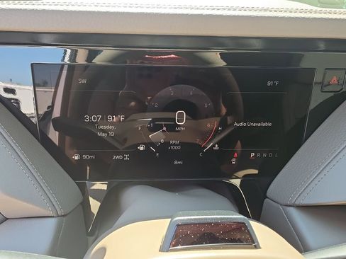 New 2026 GMC Yukon Denali w/ Denali Reserve Package AWD/4WD image 19