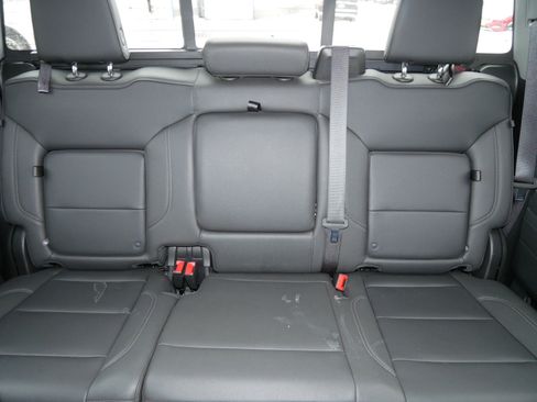 Used 2023 Chevrolet Silverado 1500 LTZ image 13