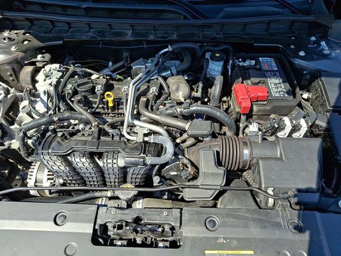 Used 2024 Nissan Altima 2.5 SR FWD image 27