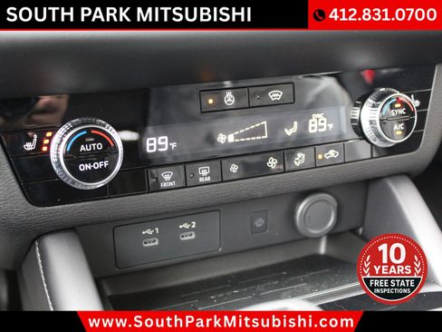 New 2026 Mitsubishi Outlander SE image 23