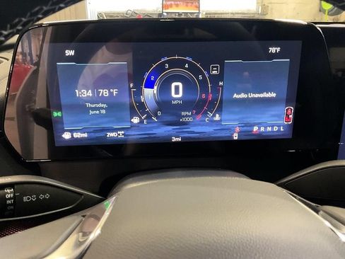 New 2026 Chevrolet Traverse Z71 w/ Driver Confidence Package AWD/4WD image 8