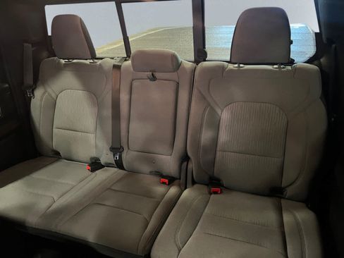 Used 2024 RAM 1500 Big Horn AWD/4WD image 18
