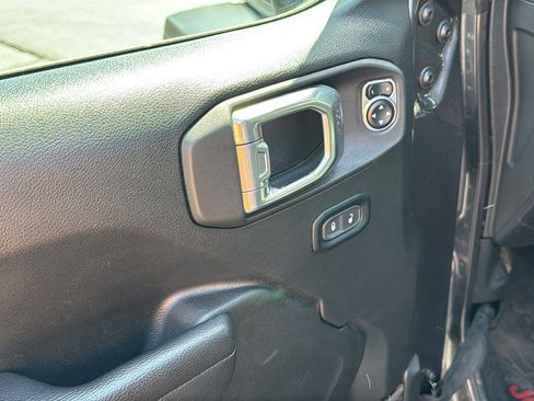 Certified 2024 Jeep Wrangler Unlimited Sport AWD/4WD image 16
