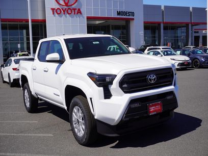 New 2026 Toyota Tacoma SR5