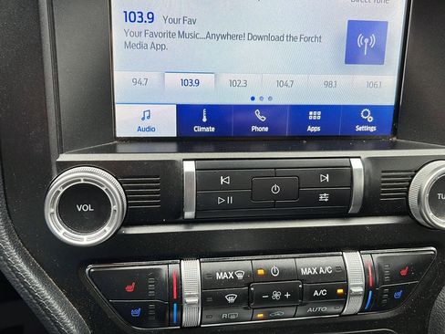 Used 2021 Ford Mustang Premium image 22