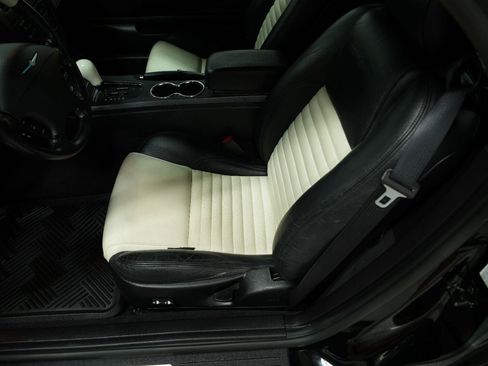 Used 2003 Ford Thunderbird RWD image 44