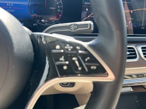 Certified 2025 Mercedes-Benz GLE 450e 4MATIC image 26
