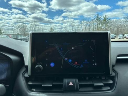 Used 2023 Toyota RAV4 LE image 33