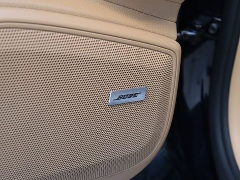 Used 2018 Porsche Panamera 4 image 46