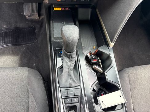 Used 2025 Toyota Camry LE FWD image 18