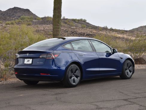Used 2023 Tesla Model 3 Long Range image 8