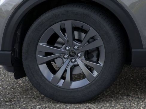 New 2026 Ford Explorer Active w/ Active Comfort Package image 19