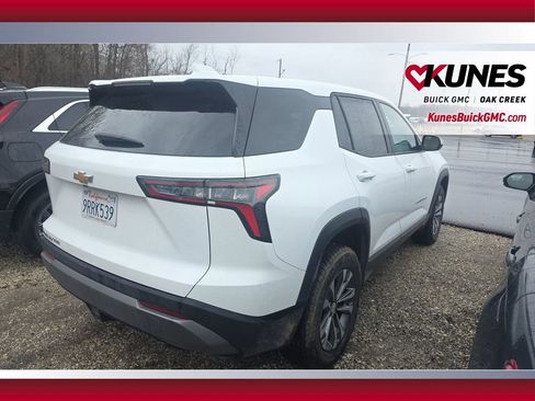 Used 2025 Chevrolet Equinox LT image 5