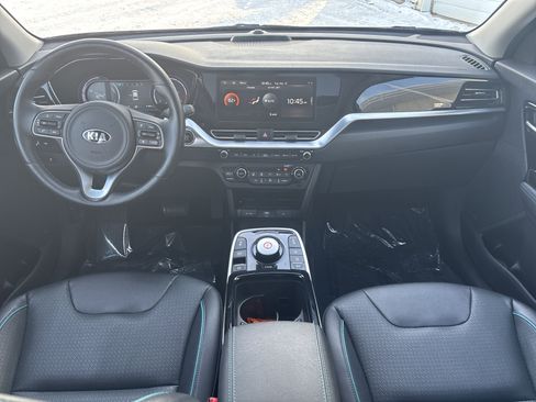 Used 2020 Kia Niro EX Premium w/ Cold Weather Package image 16