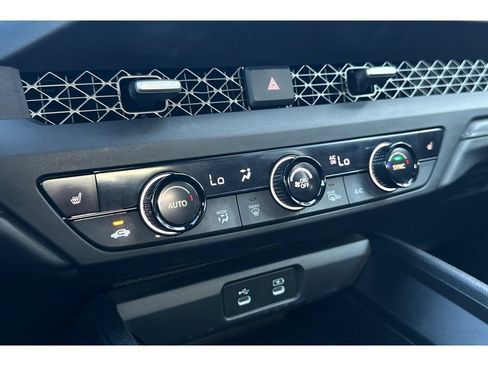 Used 2024 Honda Accord EX image 27