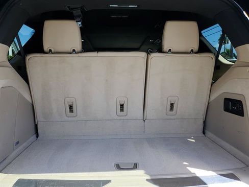 Certified 2023 Cadillac Escalade Premium Luxury w/ LPO, Radiant Package AWD/4WD image 31