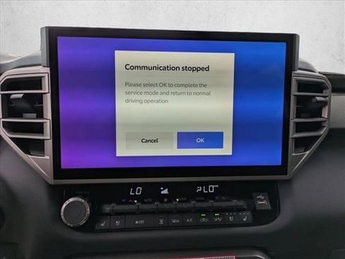 New 2026 Toyota Tundra Limited AWD/4WD image 11