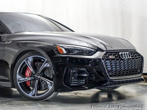 Used 2023 Audi RS 5 Sportback w/ Dynamic Package image 2