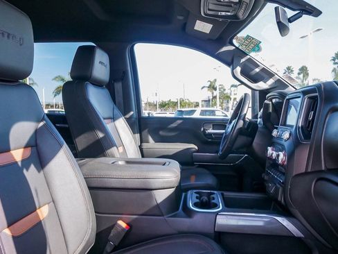 Used 2022 GMC Sierra 2500 AT4 image 16