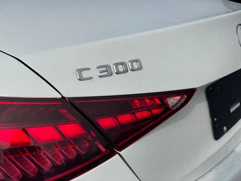 Used 2025 Mercedes-Benz C 300 4MATIC Sedan image 25