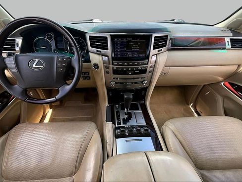 Used 2014 Lexus LX 570 4WD image 13