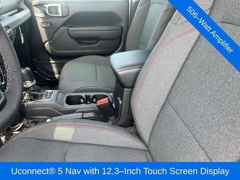 New 2025 Jeep Gladiator Rubicon w/ Convenience Group image 15