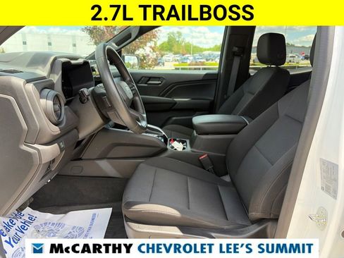 Certified 2023 Chevrolet Colorado Trail Boss w/ Technology Package AWD/4WD image 36