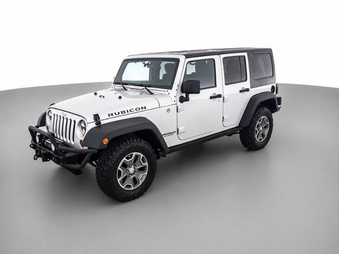 Used 2012 Jeep Wrangler Unlimited Rubicon w/ Connectivity Group AWD/4WD image 9
