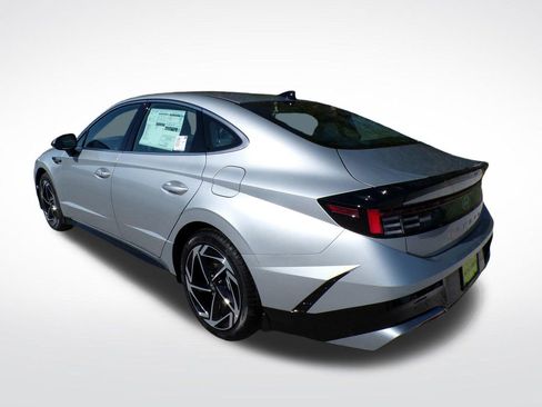 New 2026 Hyundai Sonata SEL image 4