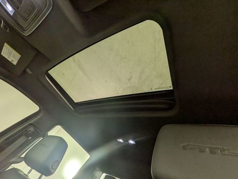 Certified 2024 GMC Sierra 1500 AT4 w/ Technology Package image 34