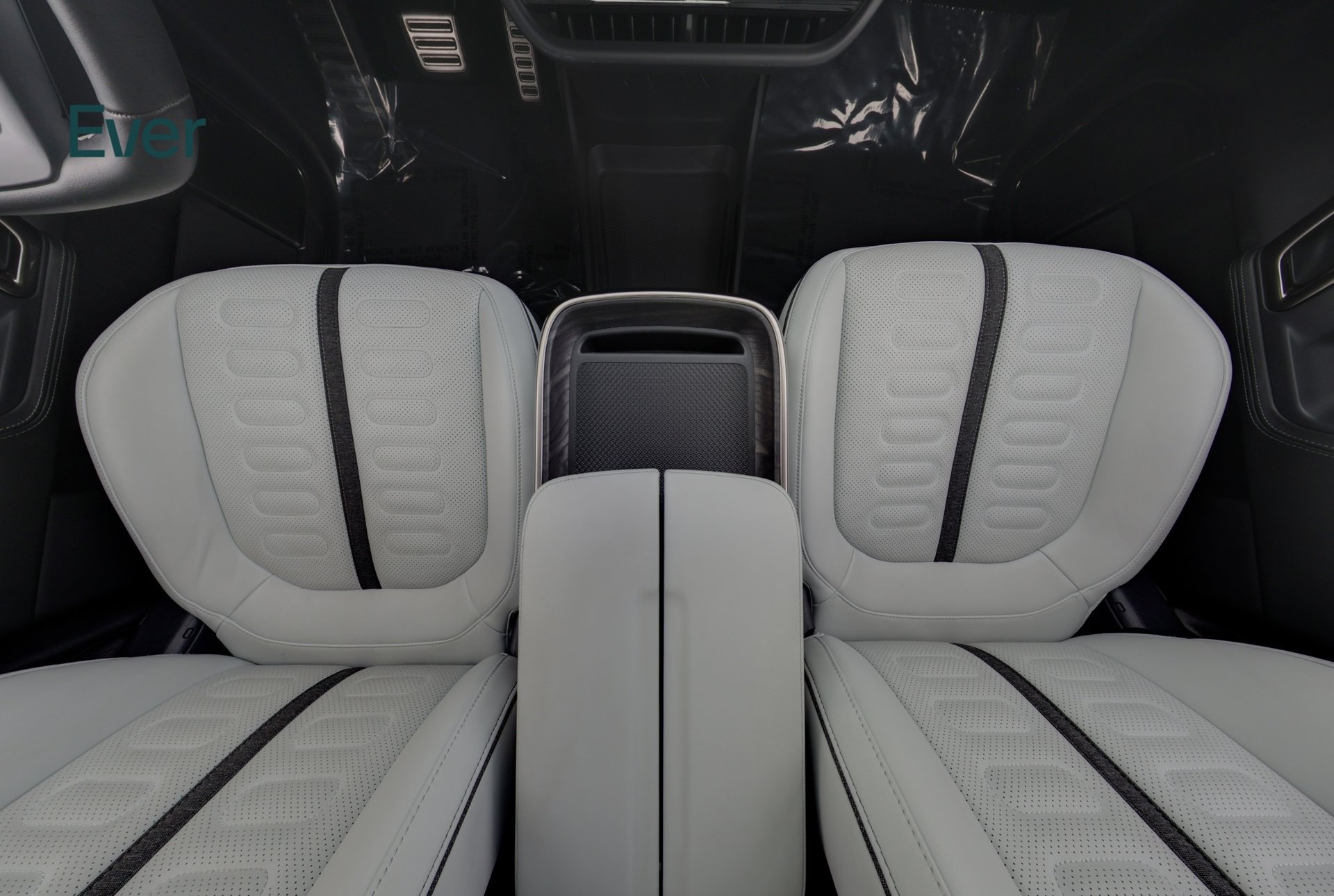 Used 2023 Rivian R1T Adventure Quad AWD/4WD image 27