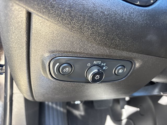 Used 2024 Chevrolet Equinox Premier w/ Redline Edition FWD image 23
