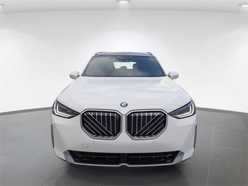 New 2026 BMW X3 xDrive30 w/ Premium Package image 13