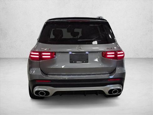 Certified 2025 Mercedes-Benz GLB 35 AMG AMG GLB 35 image 7