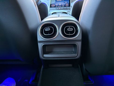 New 2026 Mercedes-Benz CLE 300 4MATIC Coupe image 19