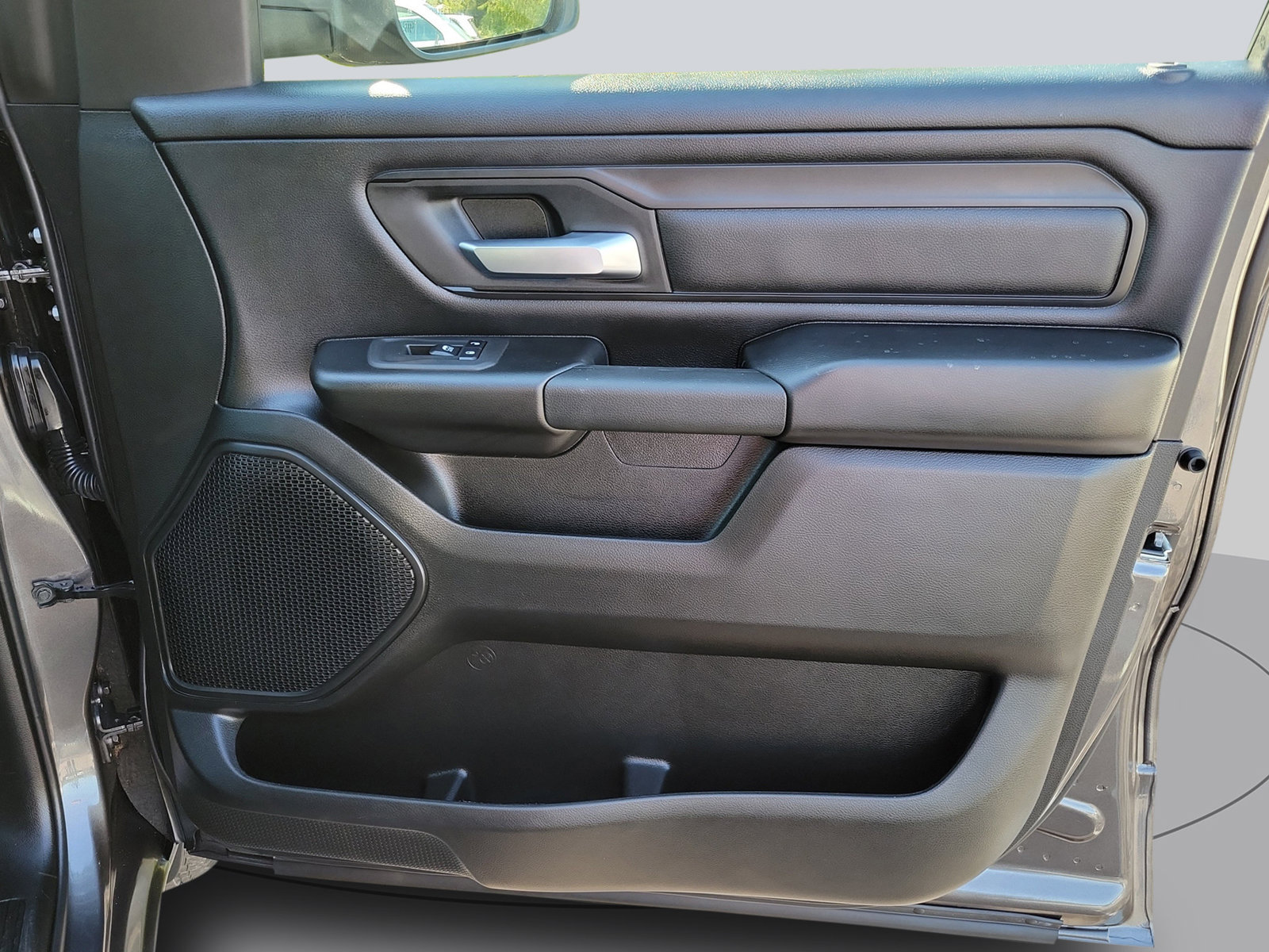 Used 2025 RAM 1500 Warlock AWD/4WD image 38