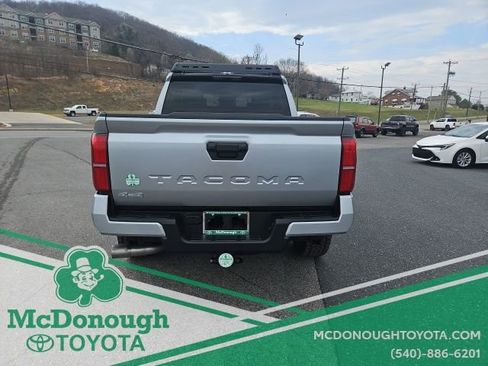 Used 2026 Toyota Tacoma SR5 AWD/4WD image 6