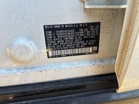 Used 2024 Honda HR-V EX-L image 8