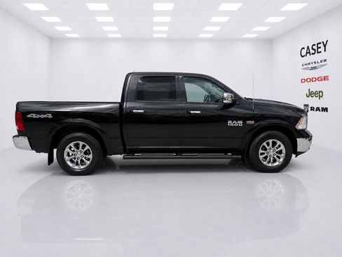 Used 2018 RAM 1500 SLT AWD/4WD image 4