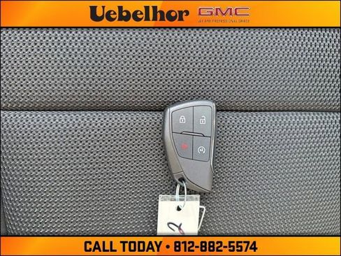 New 2026 GMC Canyon Elevation w/ Convenience Package image 32