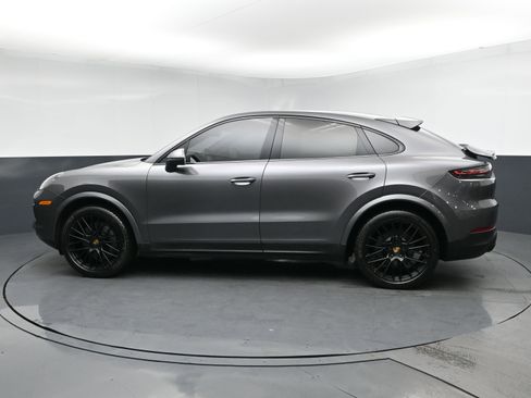 Used 2021 Porsche Cayenne S w/ Premium Package Plus AWD/4WD image 4