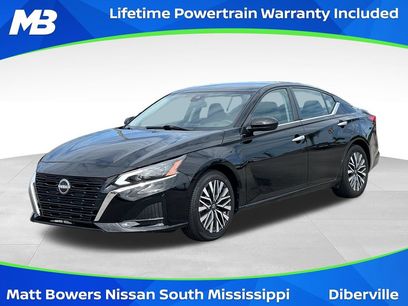 Used 2024 Nissan Altima 2.5 SV