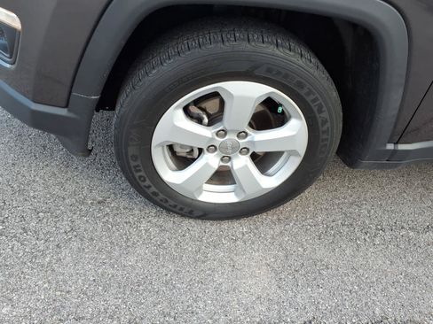 Used 2021 Jeep Compass Latitude w/ Convenience Group FWD image 5