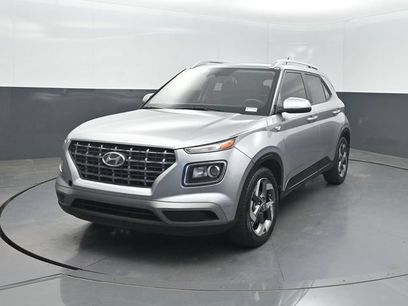 Used 2024 Hyundai Venue SEL